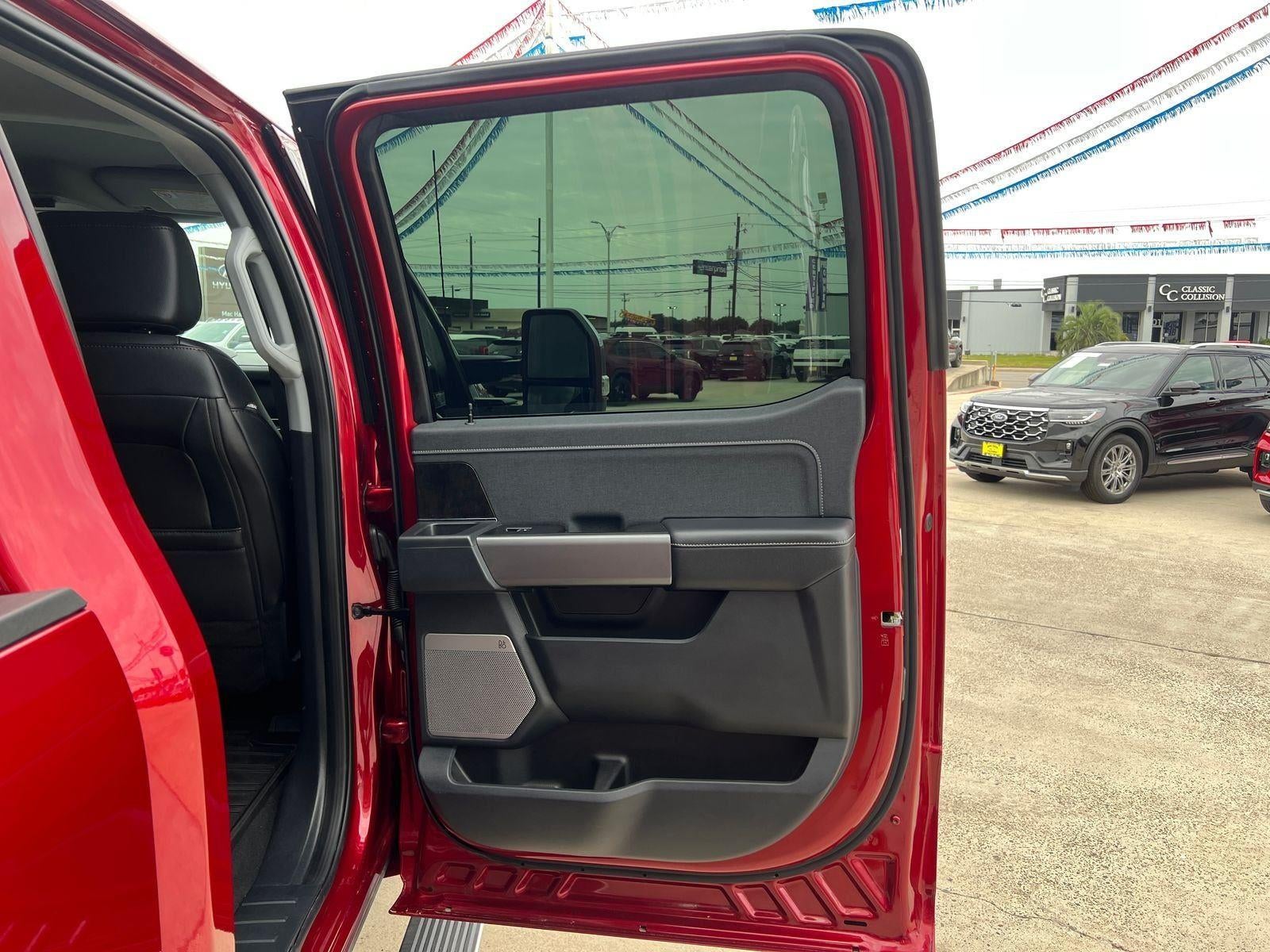 2025 Ford Super Duty F-250 Lariat