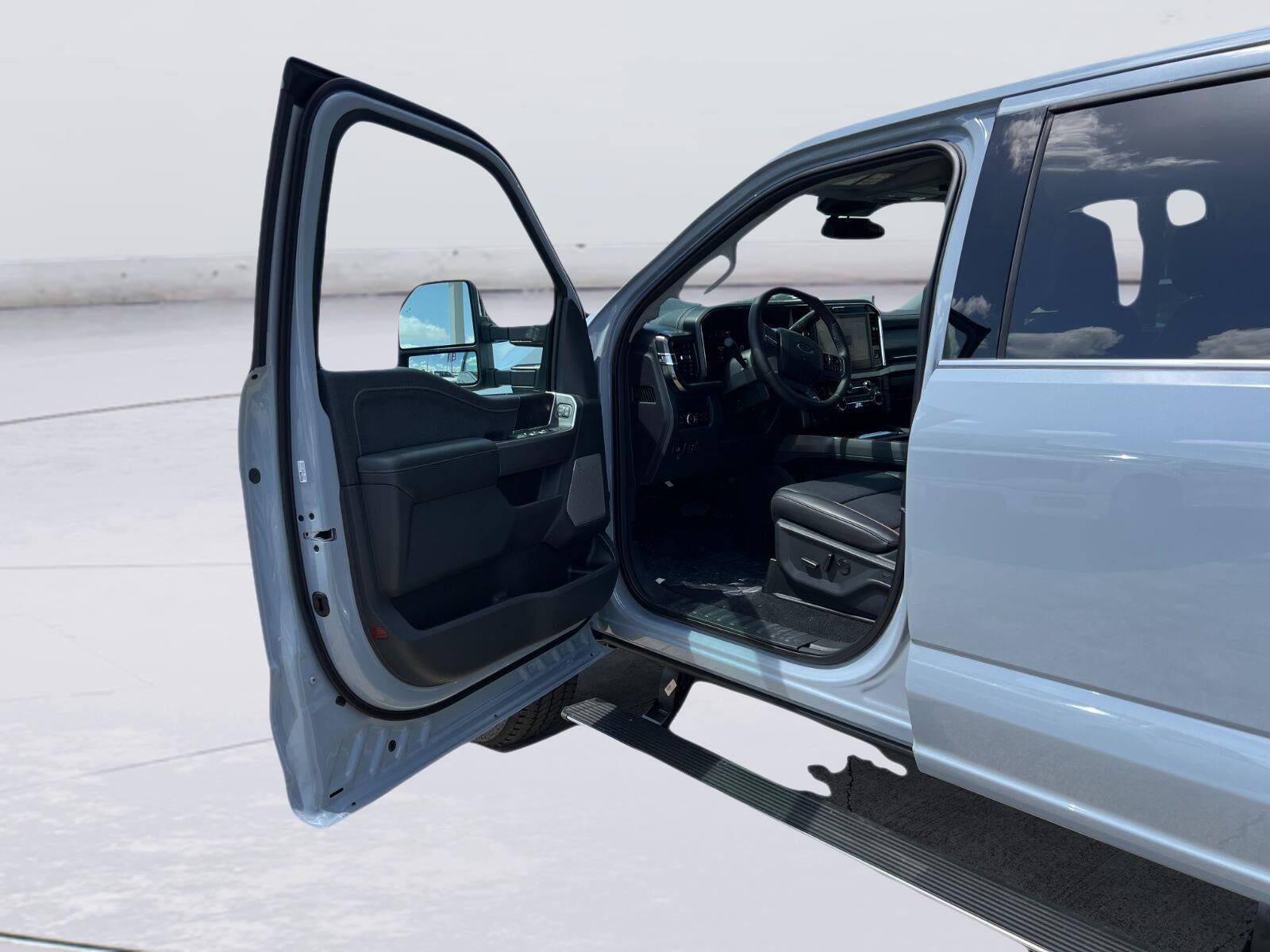 2026 Ford Super Duty F-250 Lariat