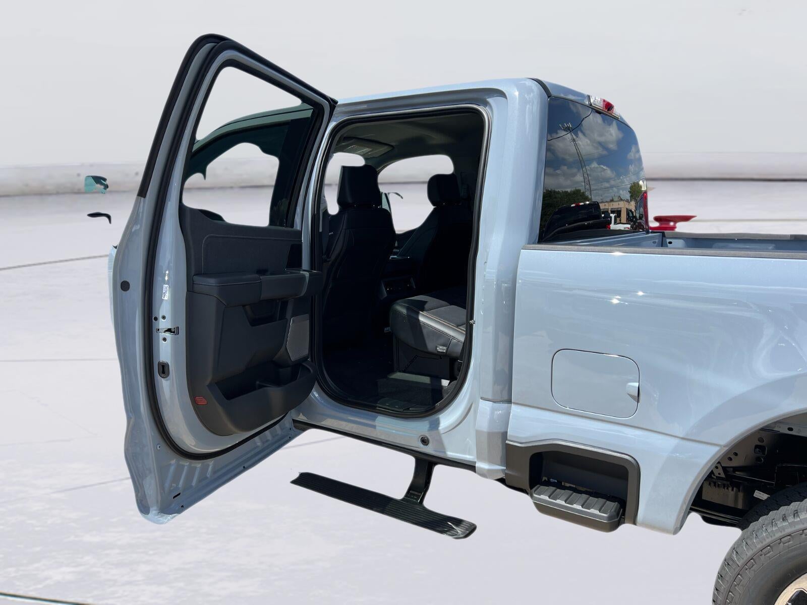 2026 Ford Super Duty F-250 Lariat