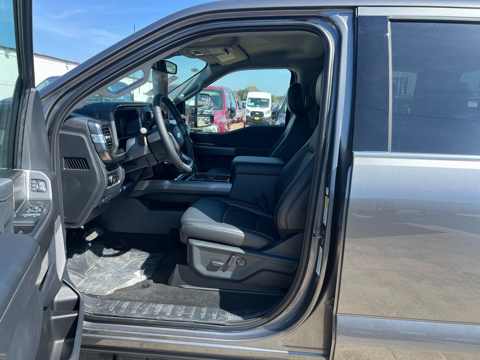 2026 Ford F-250SD Lariat