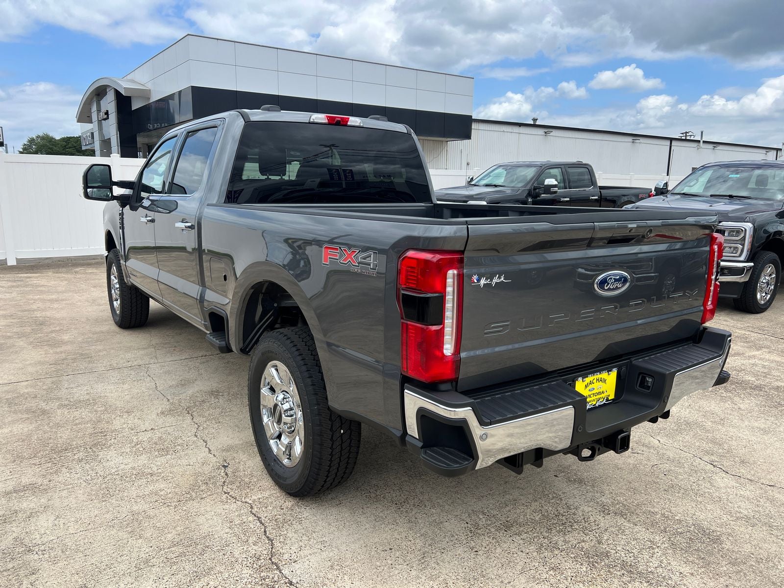 2026 Ford F-250SD Lariat
