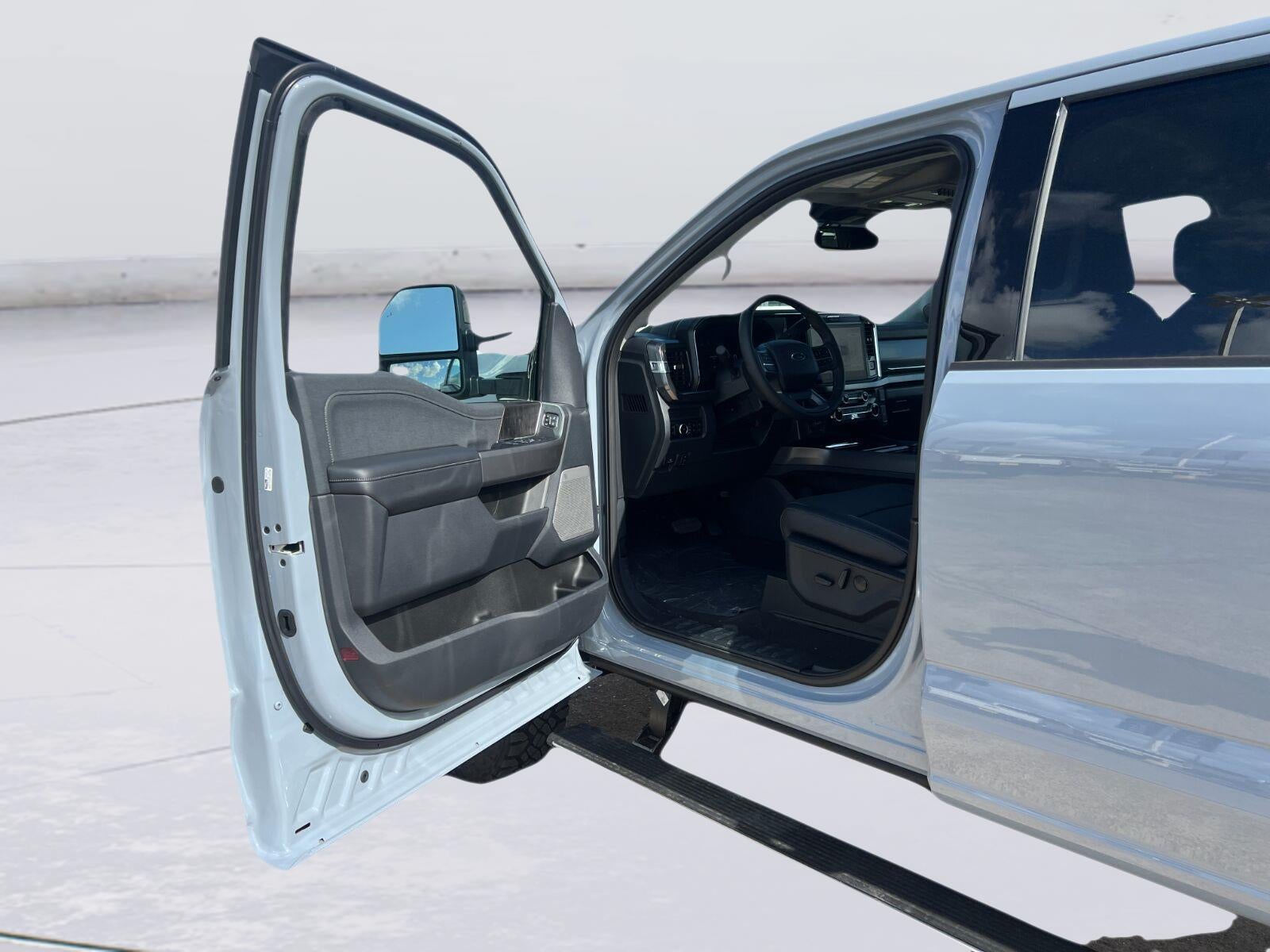 2026 Ford Super Duty F-250 Lariat