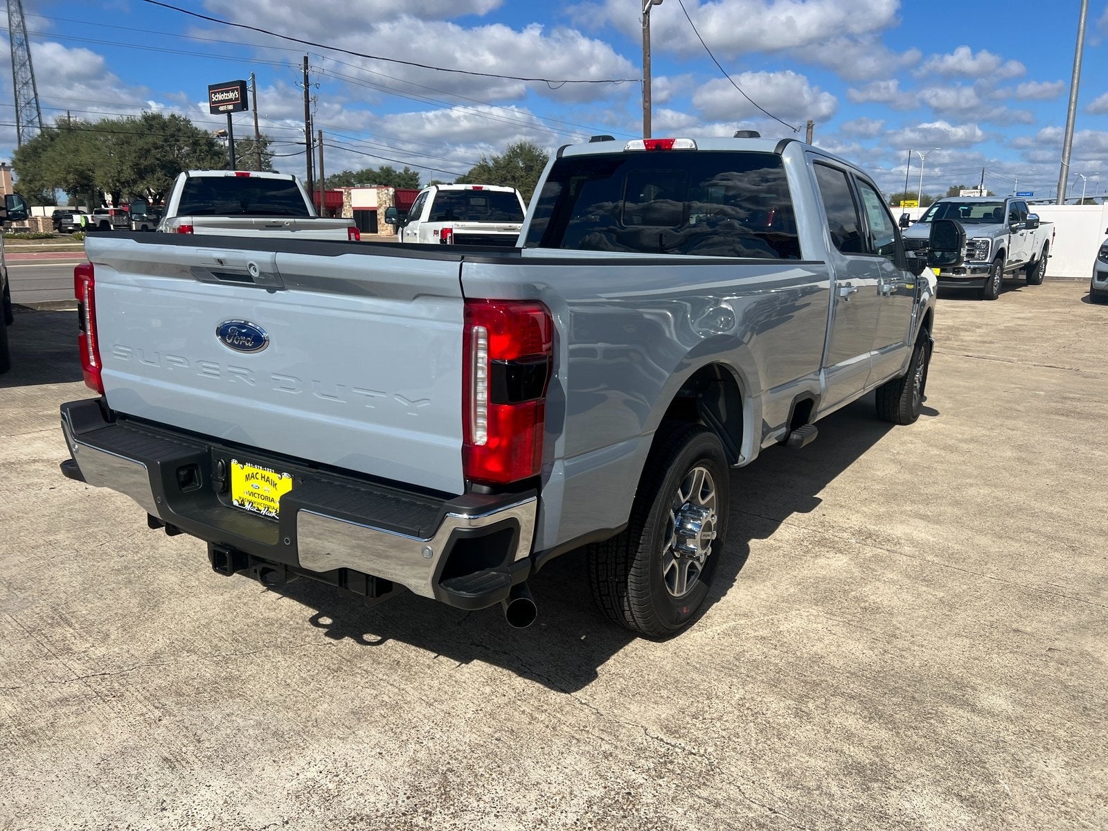 2026 Ford F-350SD Lariat