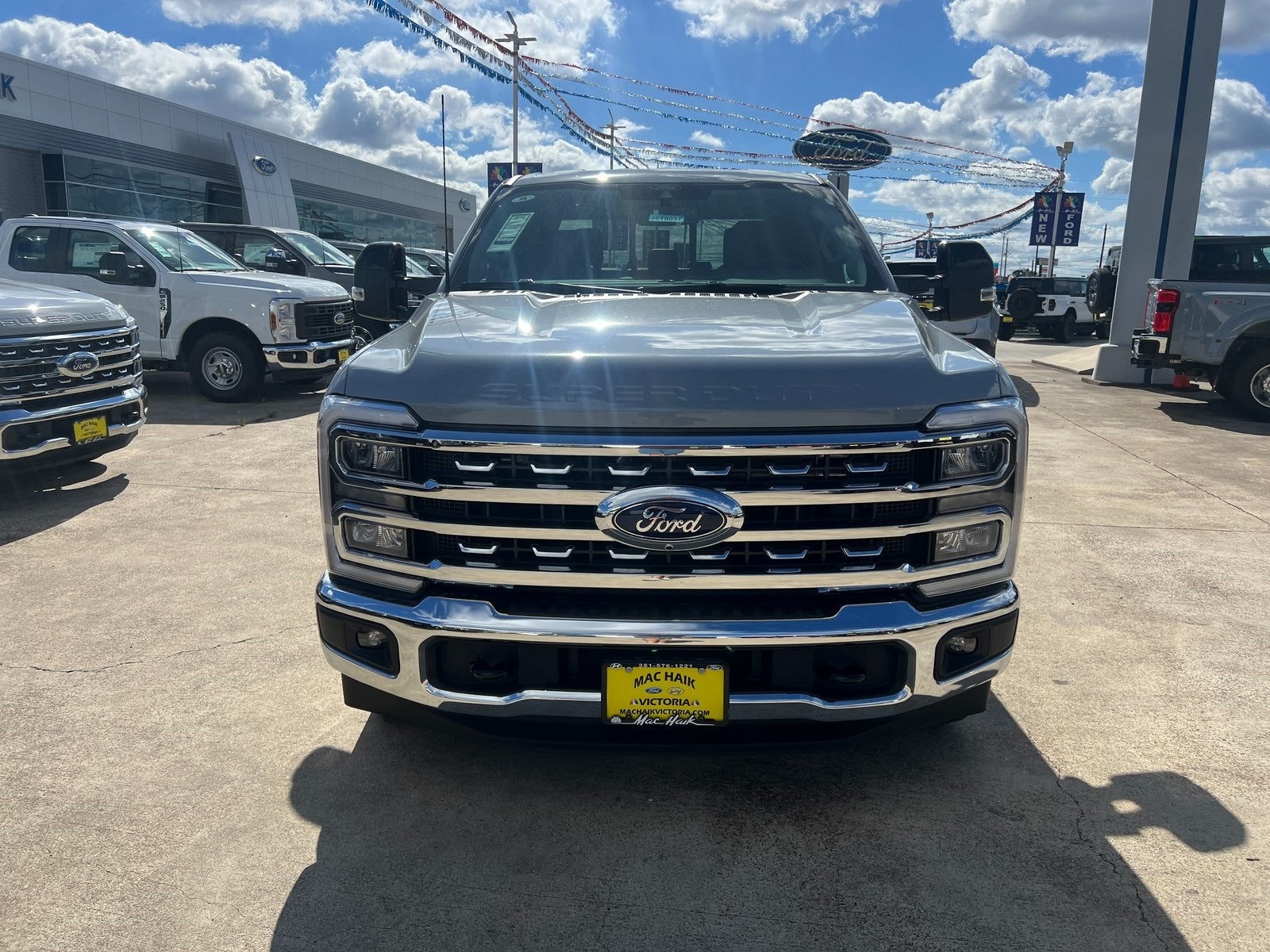 2026 Ford F-350SD Lariat