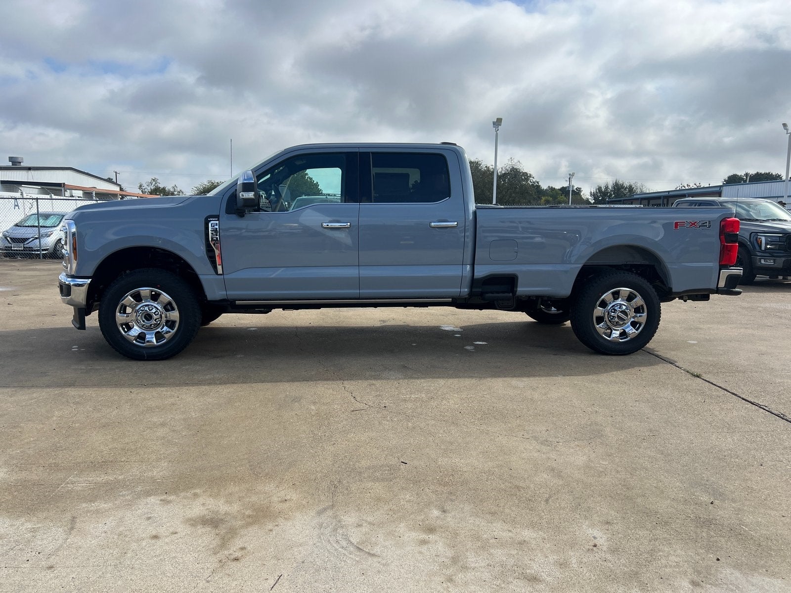 2026 Ford F-350SD Lariat