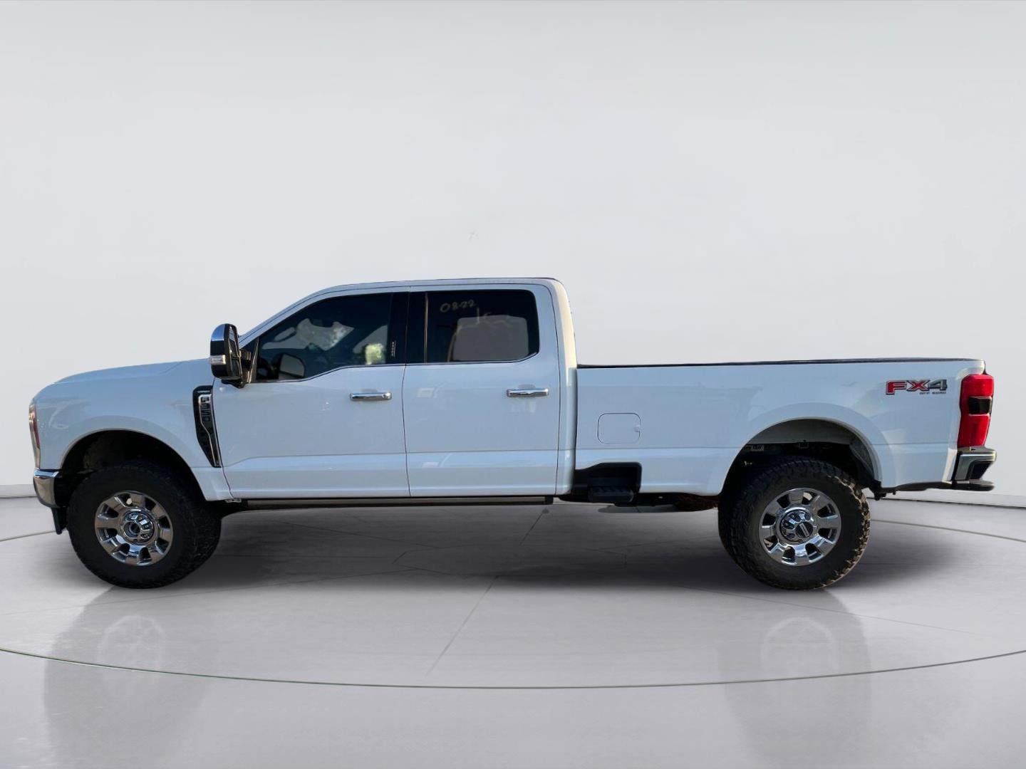 2023 Ford Super Duty F-350 Lariat