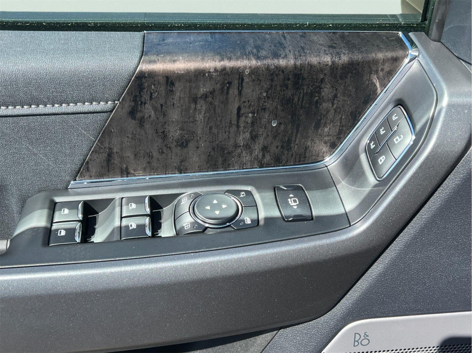 2026 Ford Super Duty F-350 Lariat
