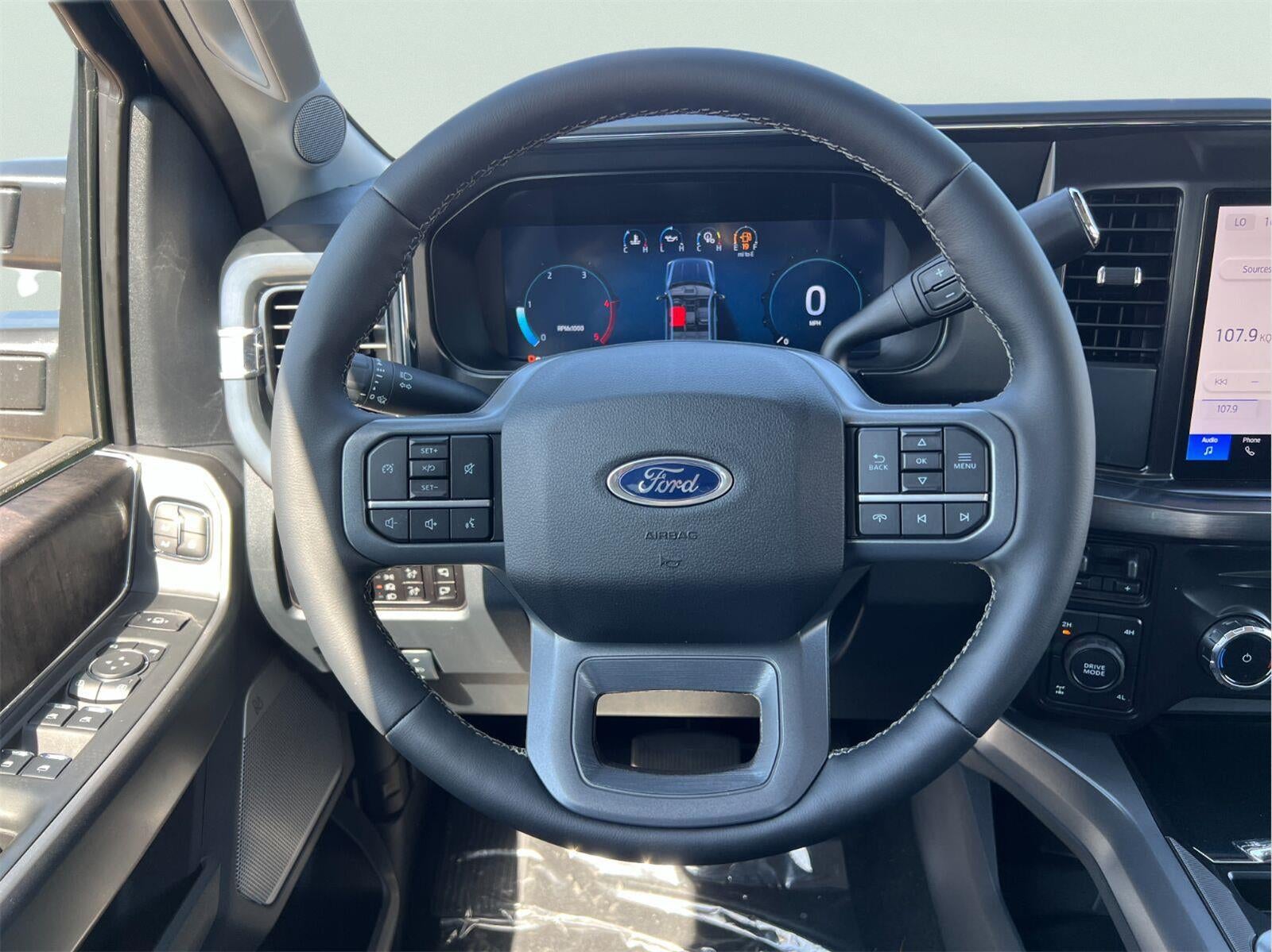 2026 Ford Super Duty F-350 Lariat