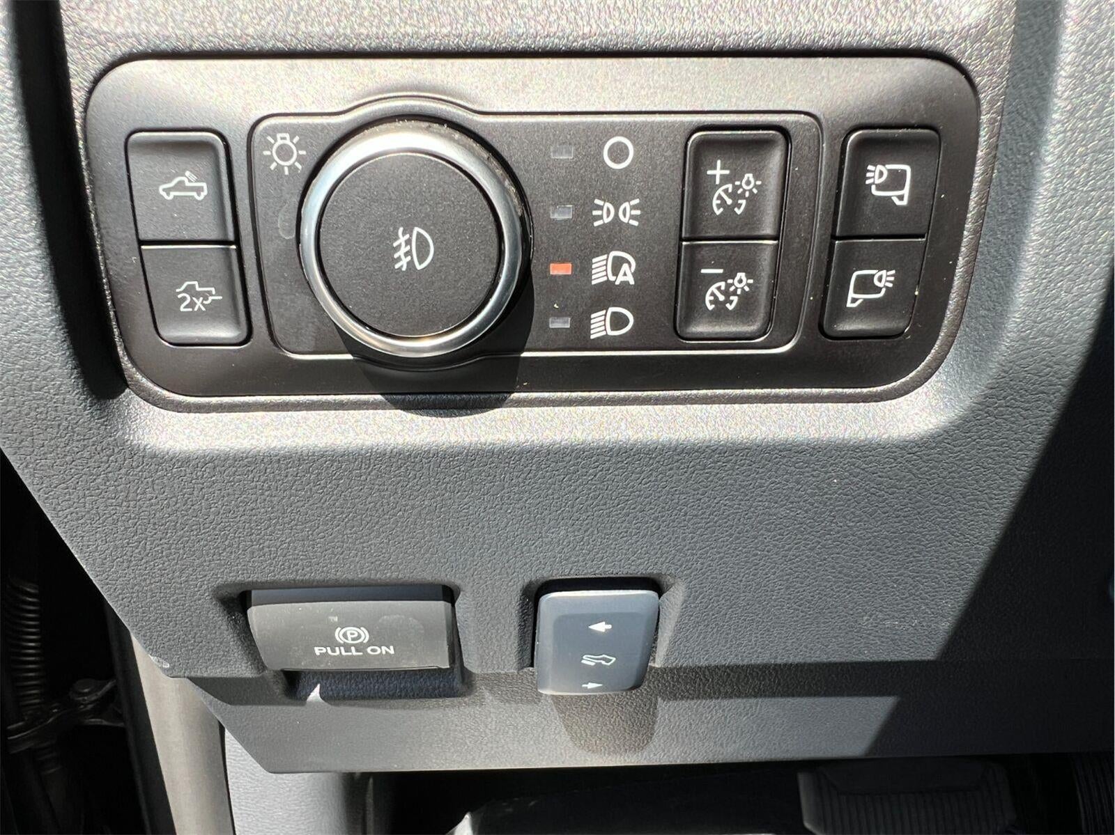 2026 Ford Super Duty F-350 Lariat