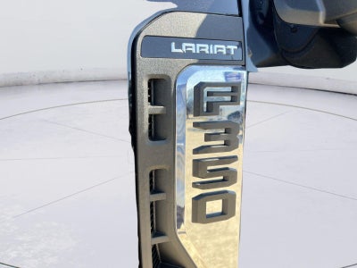 2026 Ford Super Duty F-350 Lariat