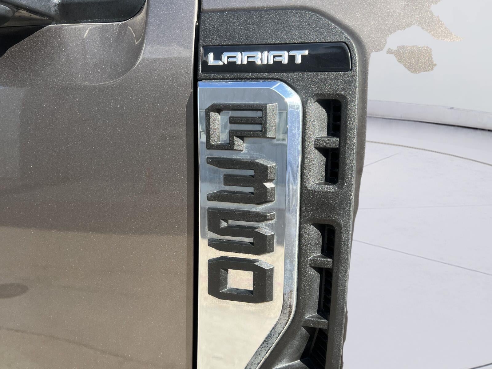 2023 Ford Super Duty F-350 SRW LARIAT