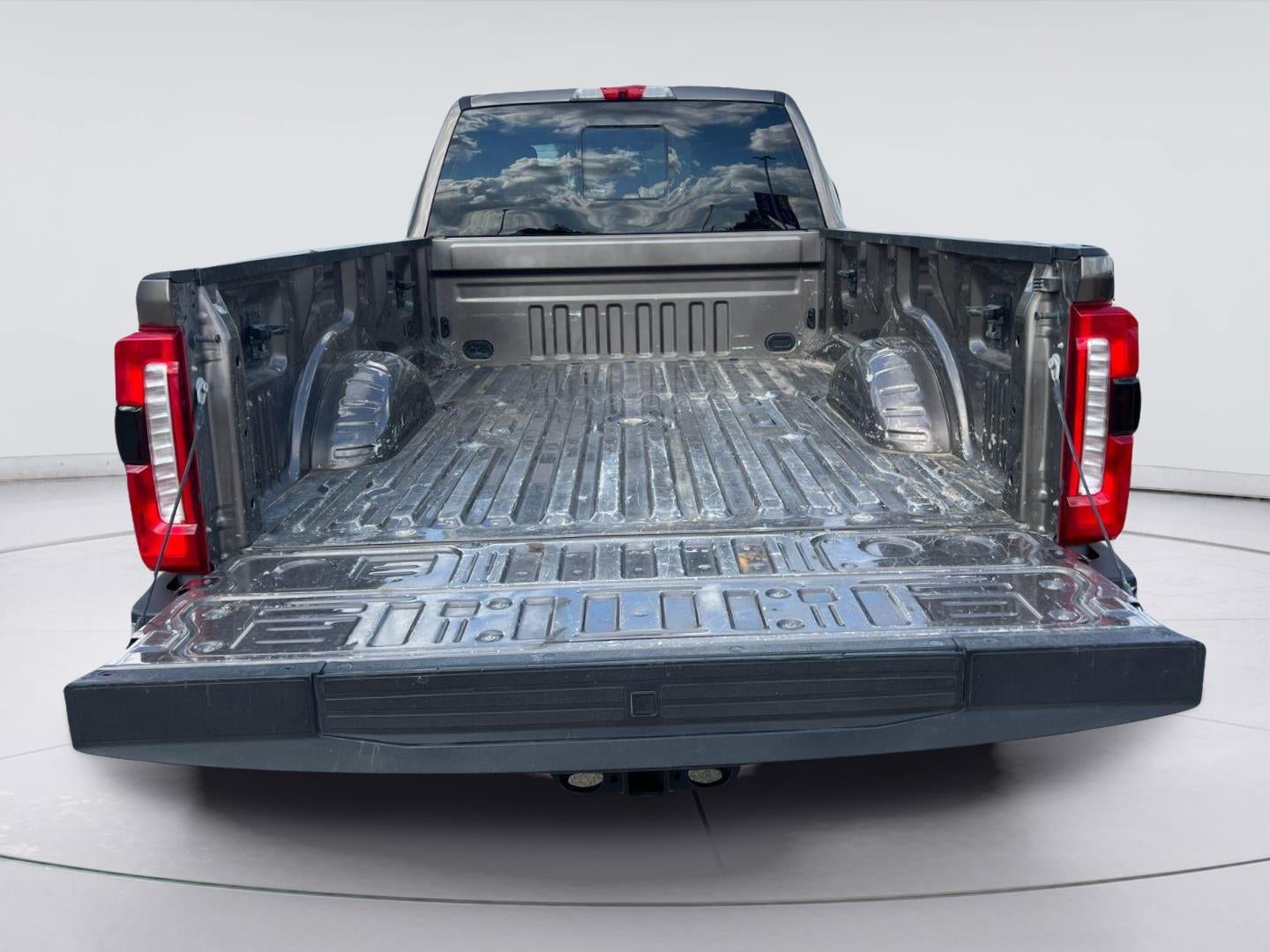 2023 Ford Super Duty F-350 SRW LARIAT