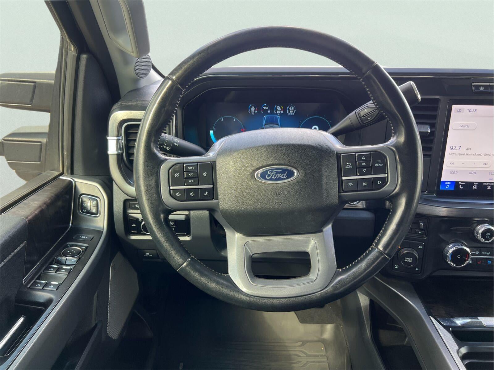 2023 Ford Super Duty F-350 SRW LARIAT