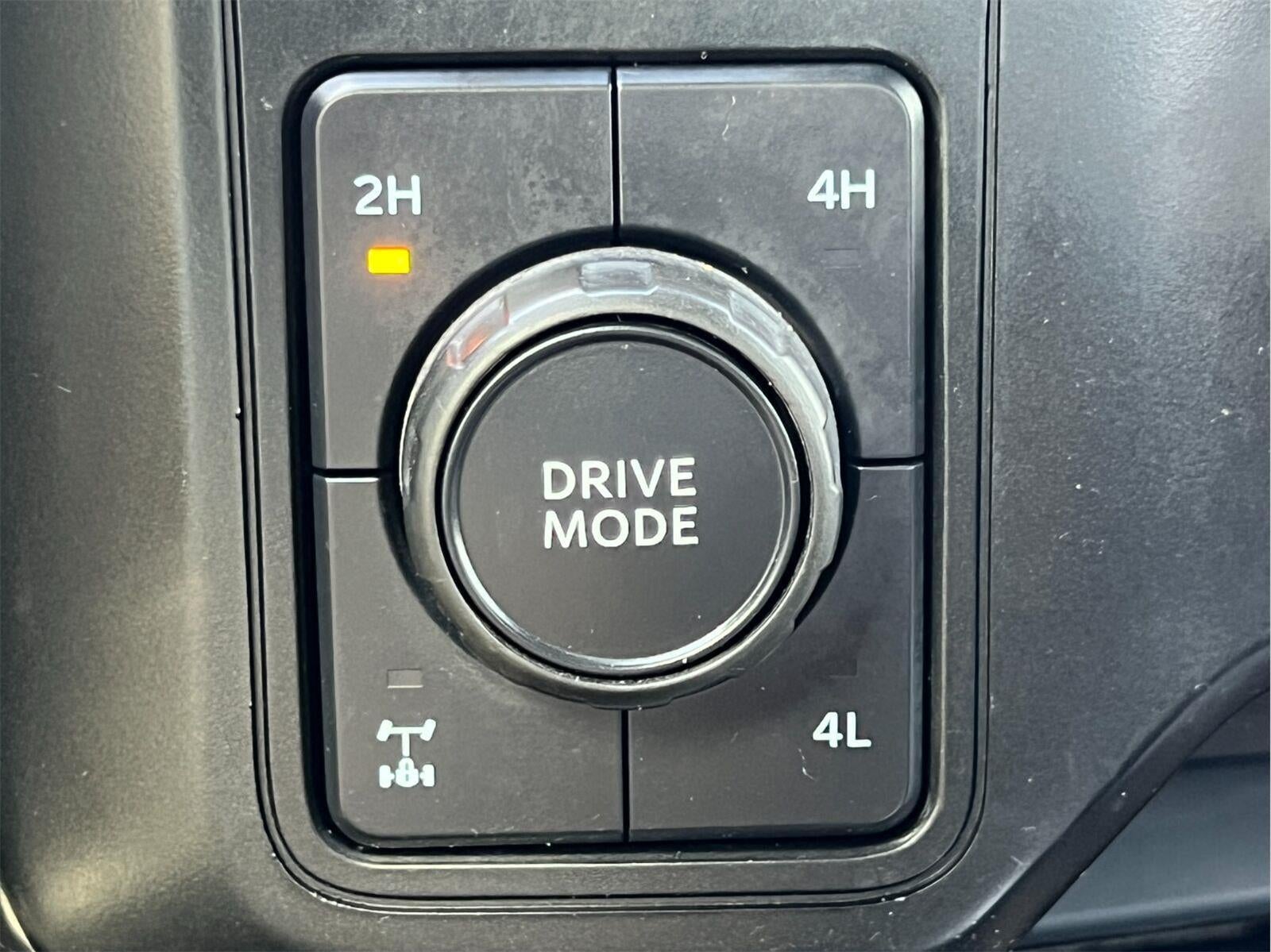 2023 Ford Super Duty F-350 SRW LARIAT