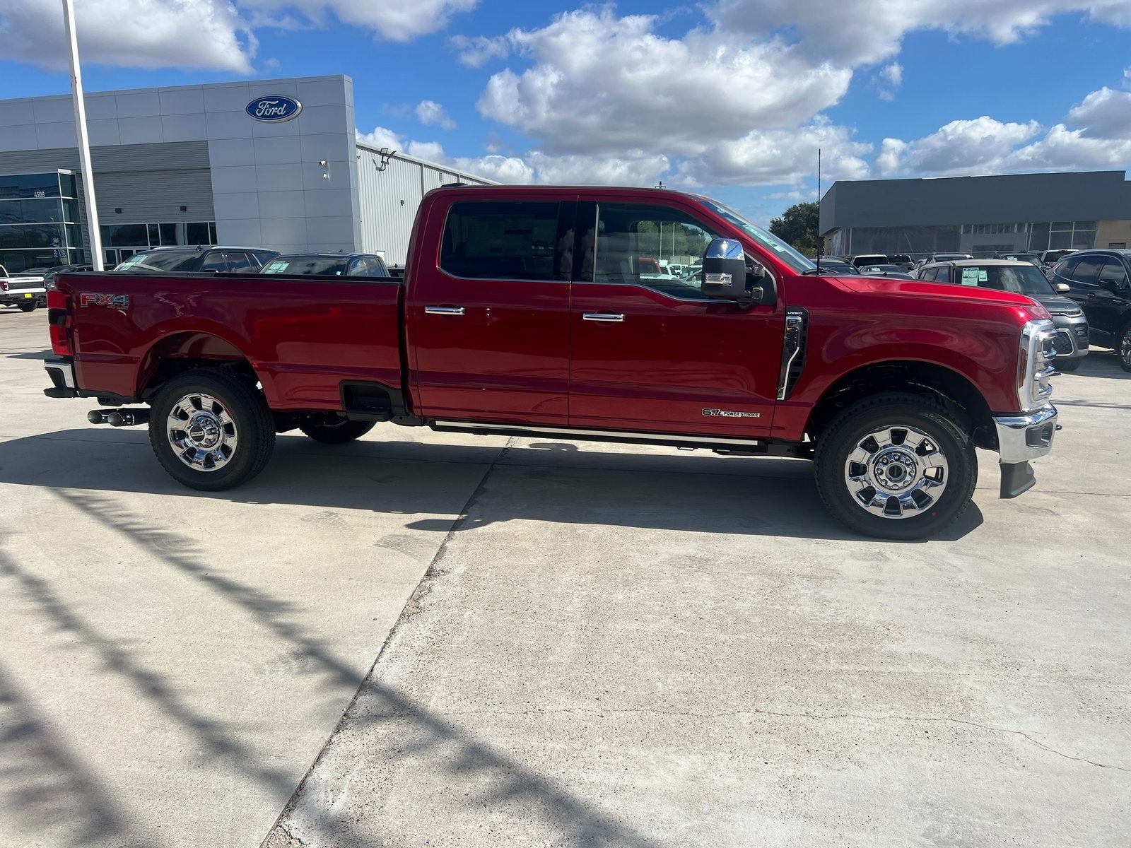 2026 Ford F-350SD Lariat