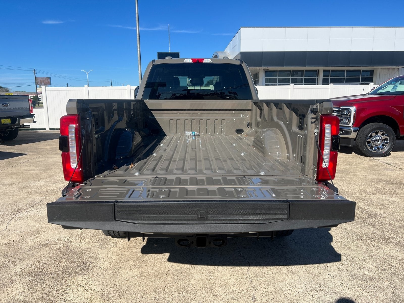 2026 Ford F-350SD Lariat