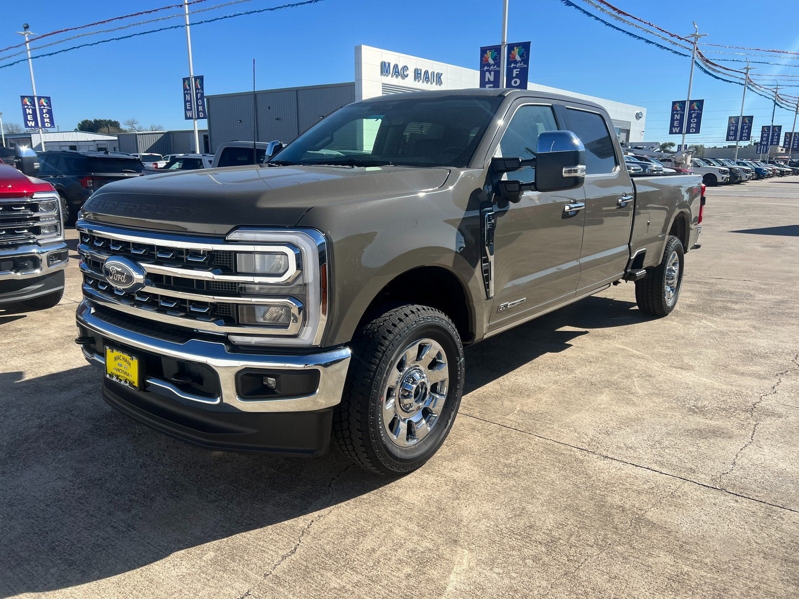 2026 Ford F-350SD Lariat