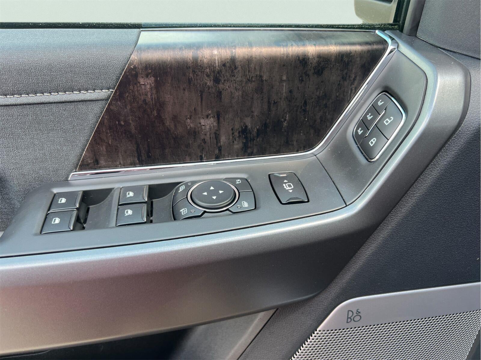 2027 Ford Super Duty F-350 DRW King Ranch