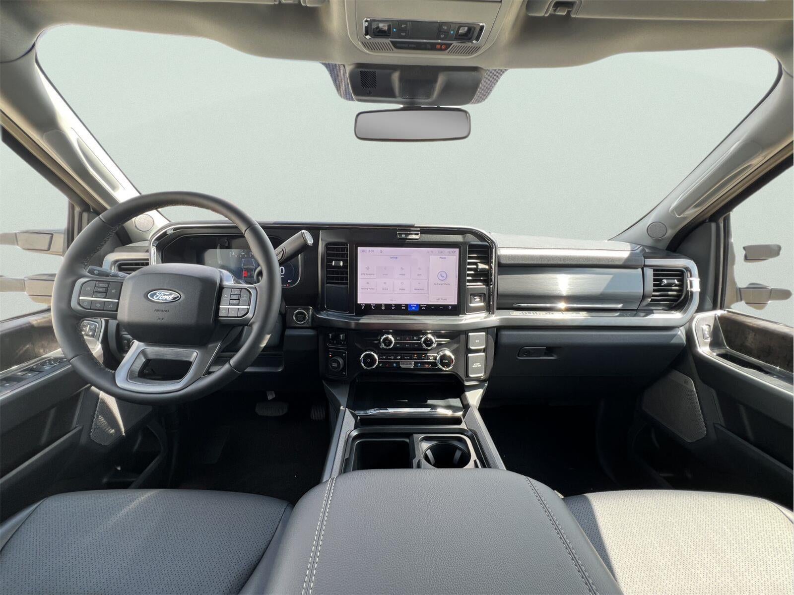 2027 Ford Super Duty F-350 DRW King Ranch
