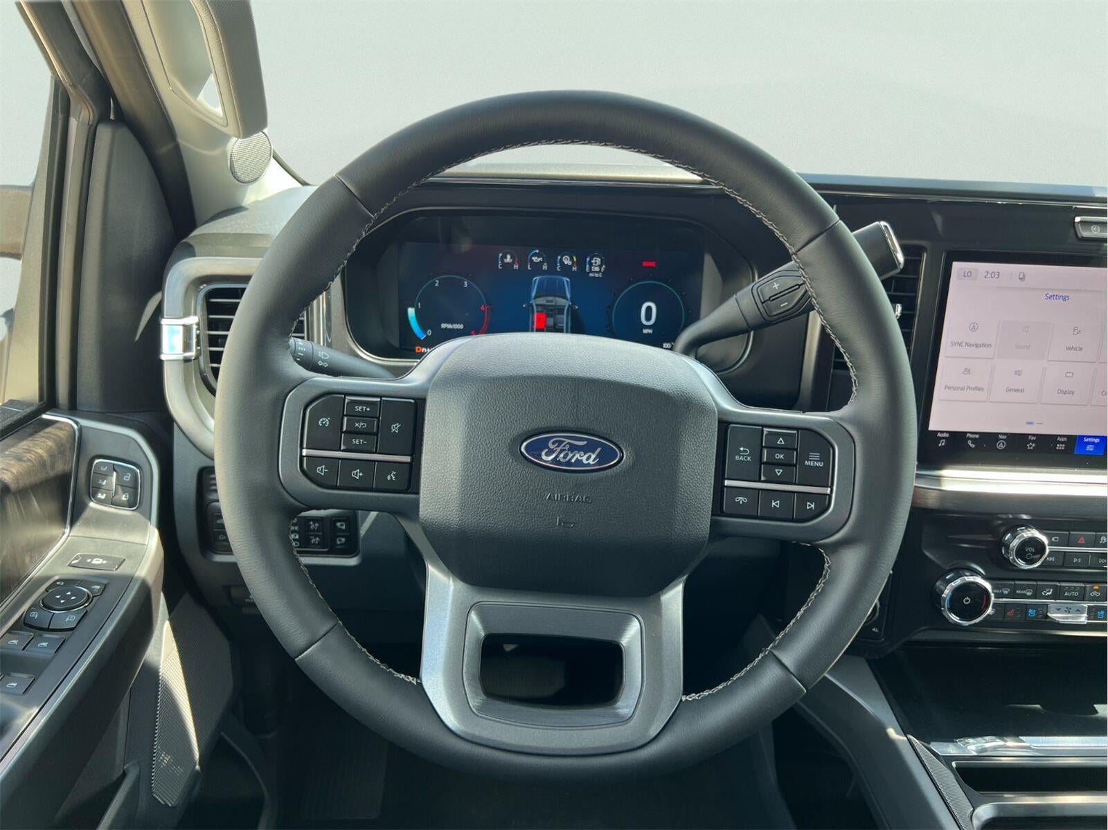2027 Ford Super Duty F-350 DRW King Ranch