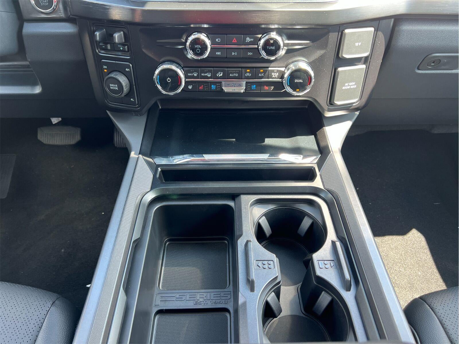 2027 Ford Super Duty F-350 DRW King Ranch