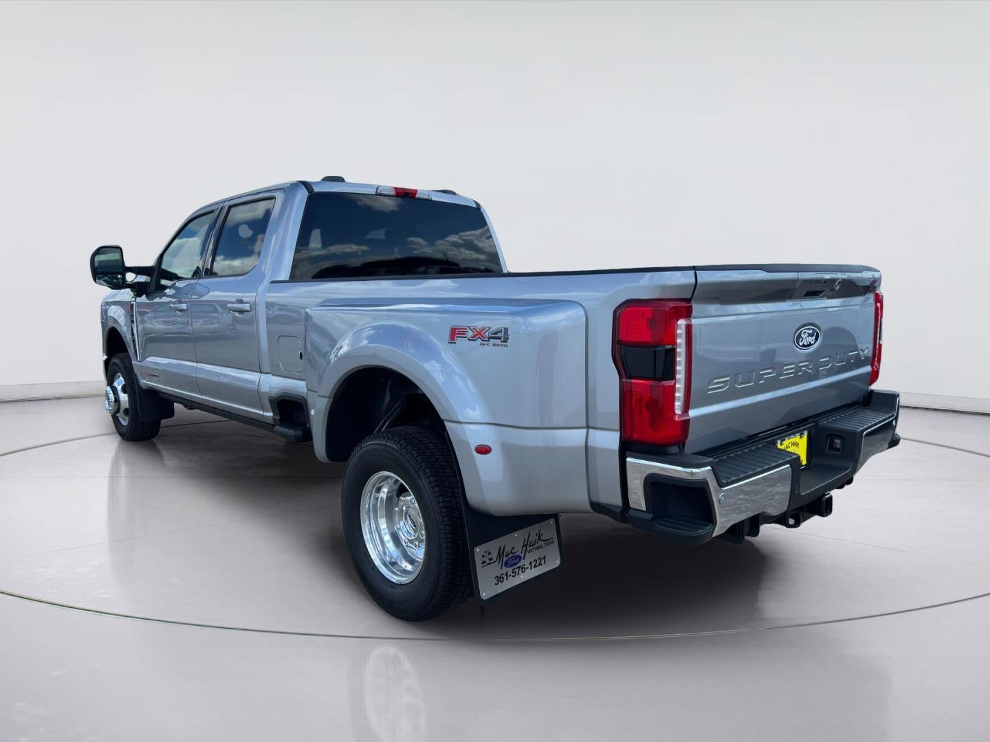 2027 Ford Super Duty F-350 DRW King Ranch