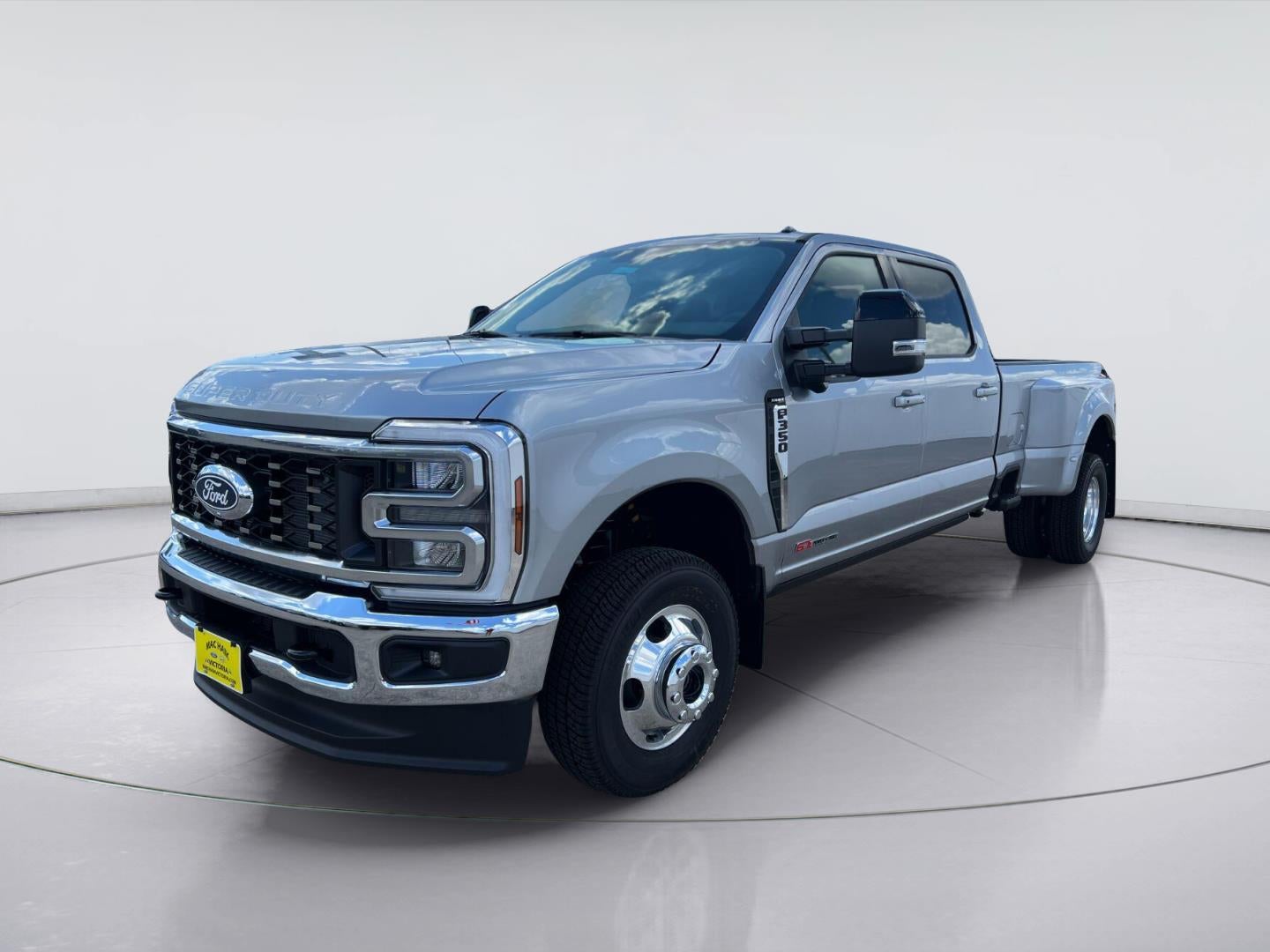 2027 Ford Super Duty F-350 DRW King Ranch