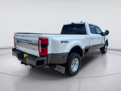 2026 Ford Super Duty F-350 DRW King Ranch