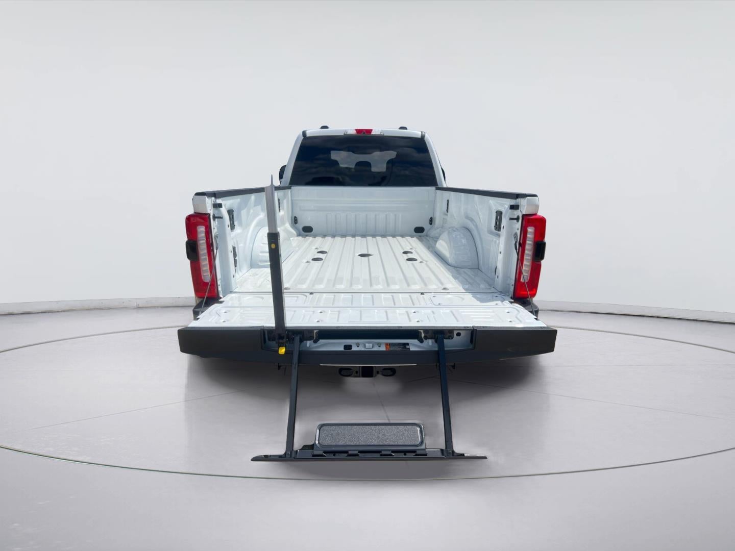 2026 Ford Super Duty F-350 DRW King Ranch