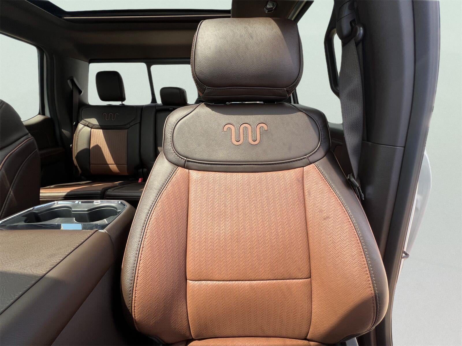 2026 Ford Super Duty F-350 DRW King Ranch