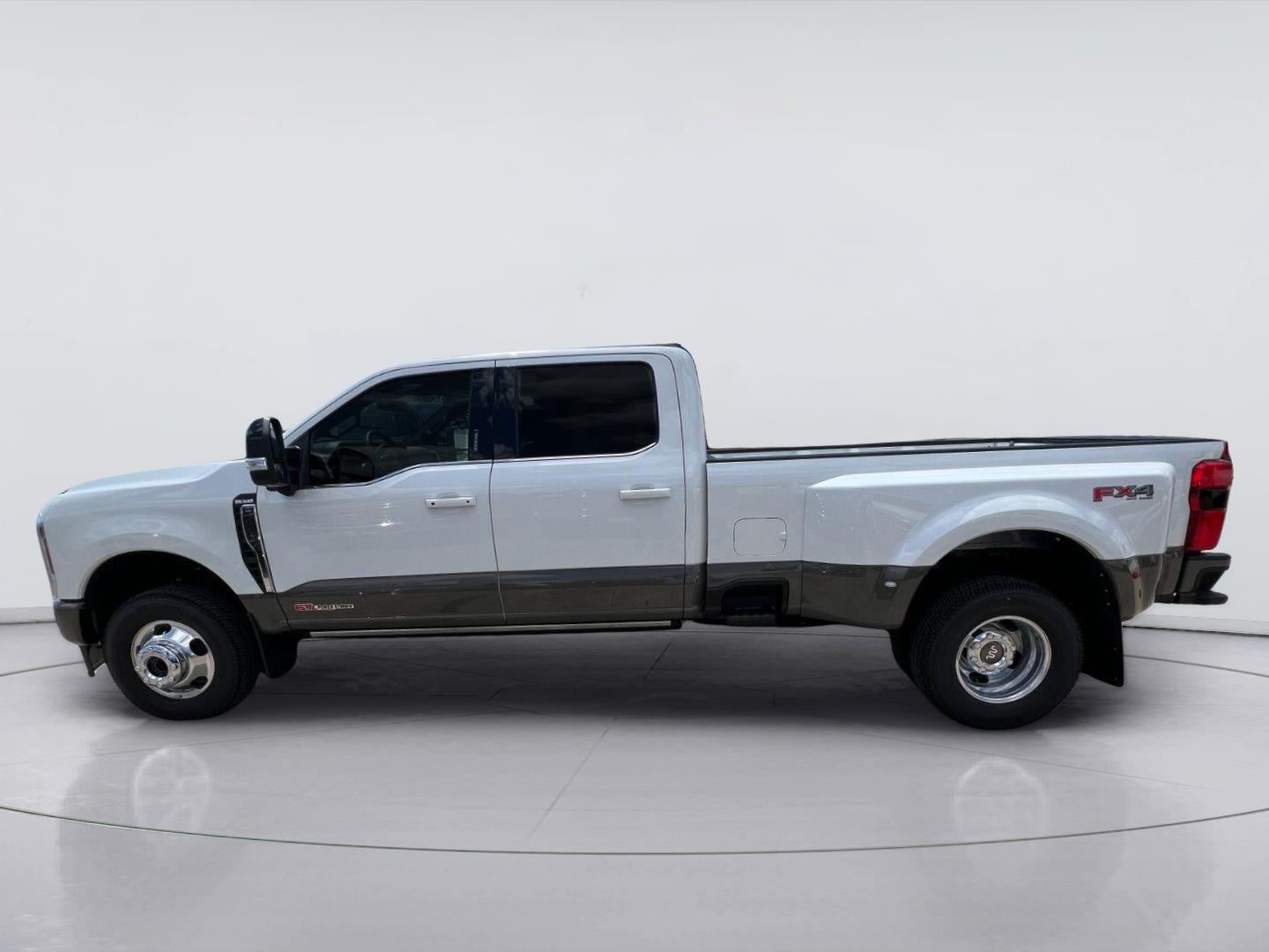 2026 Ford Super Duty F-350 DRW King Ranch