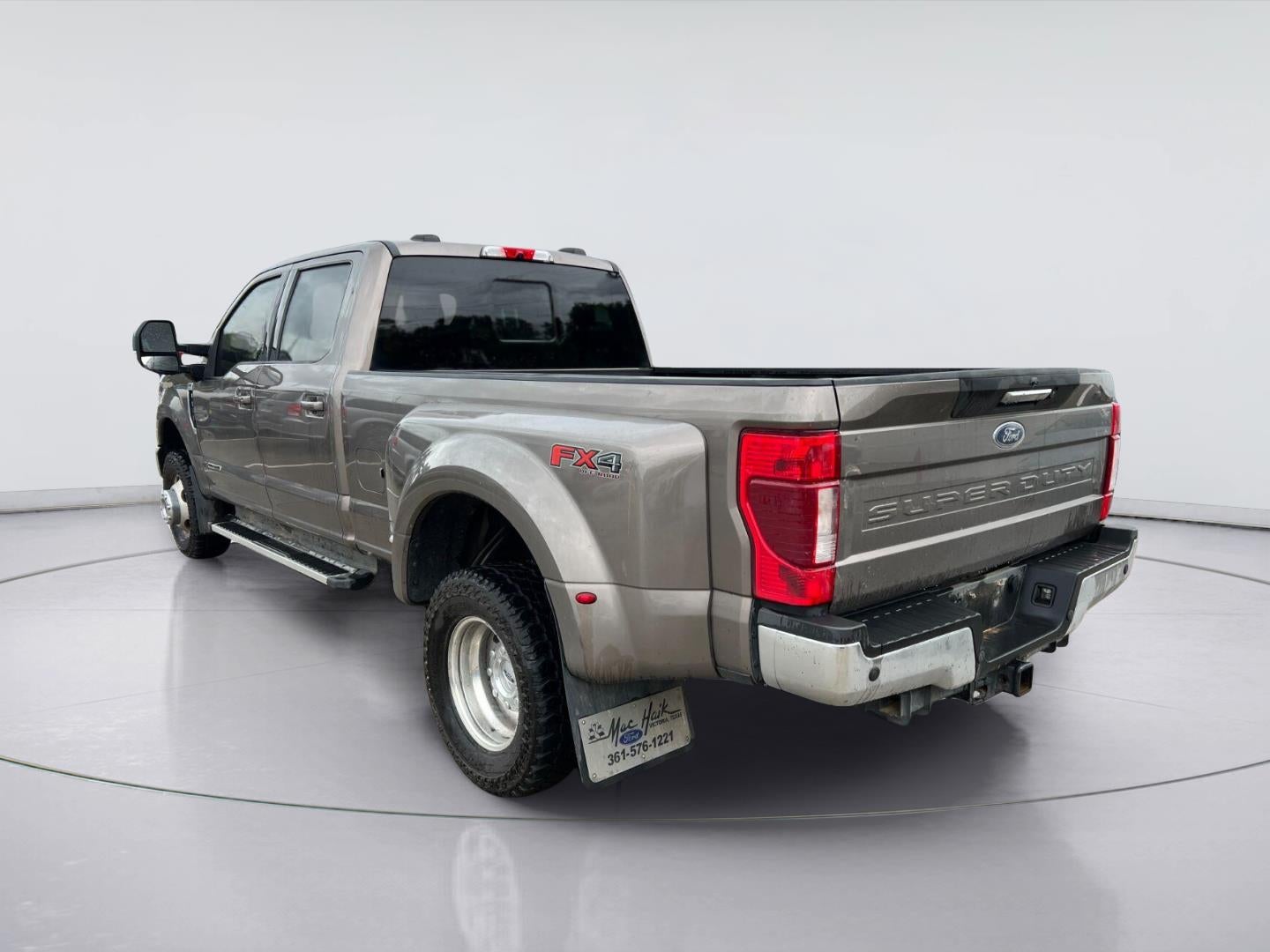 2022 Ford Super Duty F-350 DRW Lariat