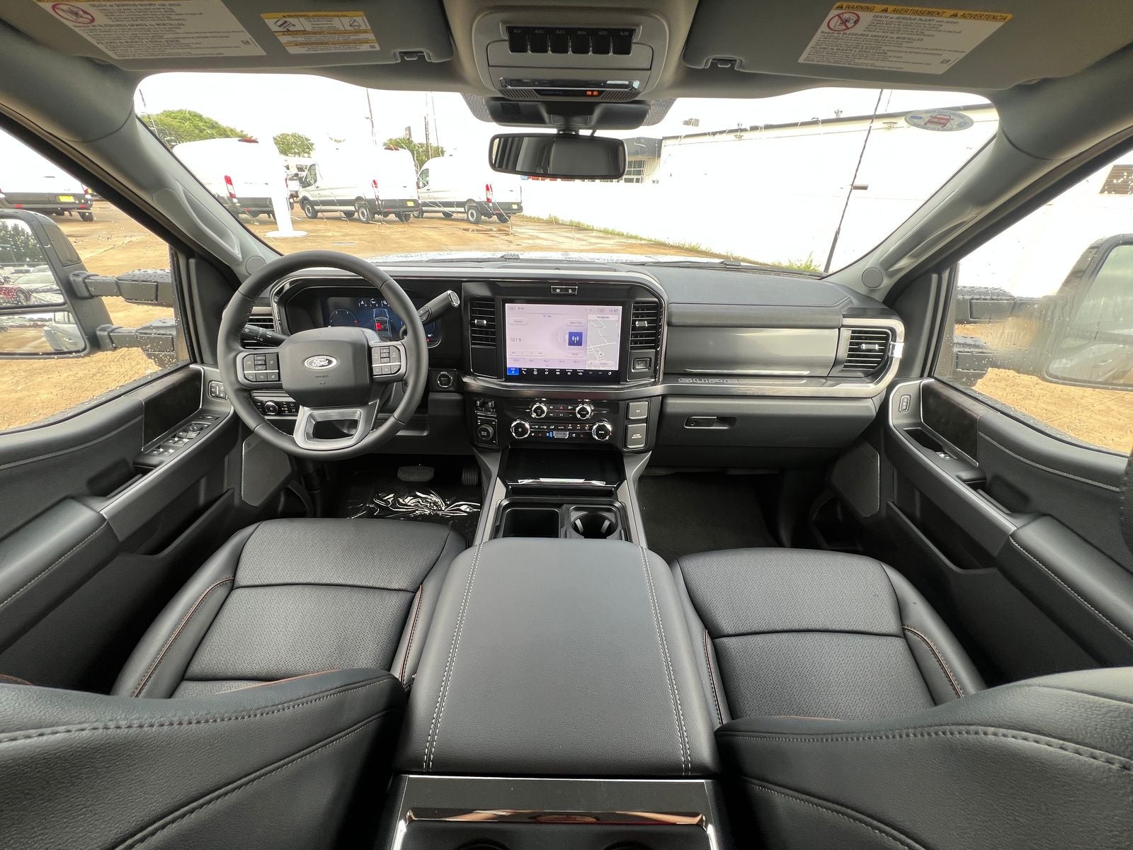 2026 Ford F-350SD Lariat DRW