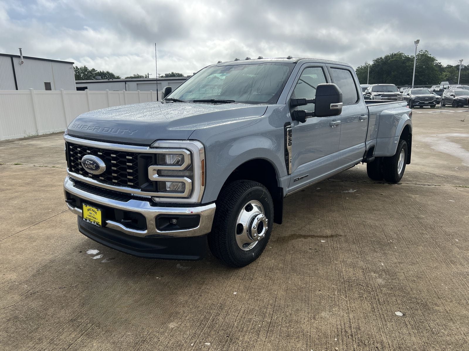 2026 Ford F-350SD Lariat DRW