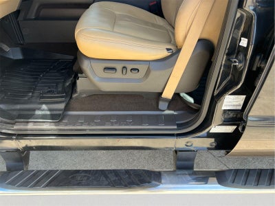 2015 Ford Super Duty F-350 DRW Lariat