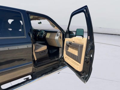 2015 Ford Super Duty F-350 DRW Lariat