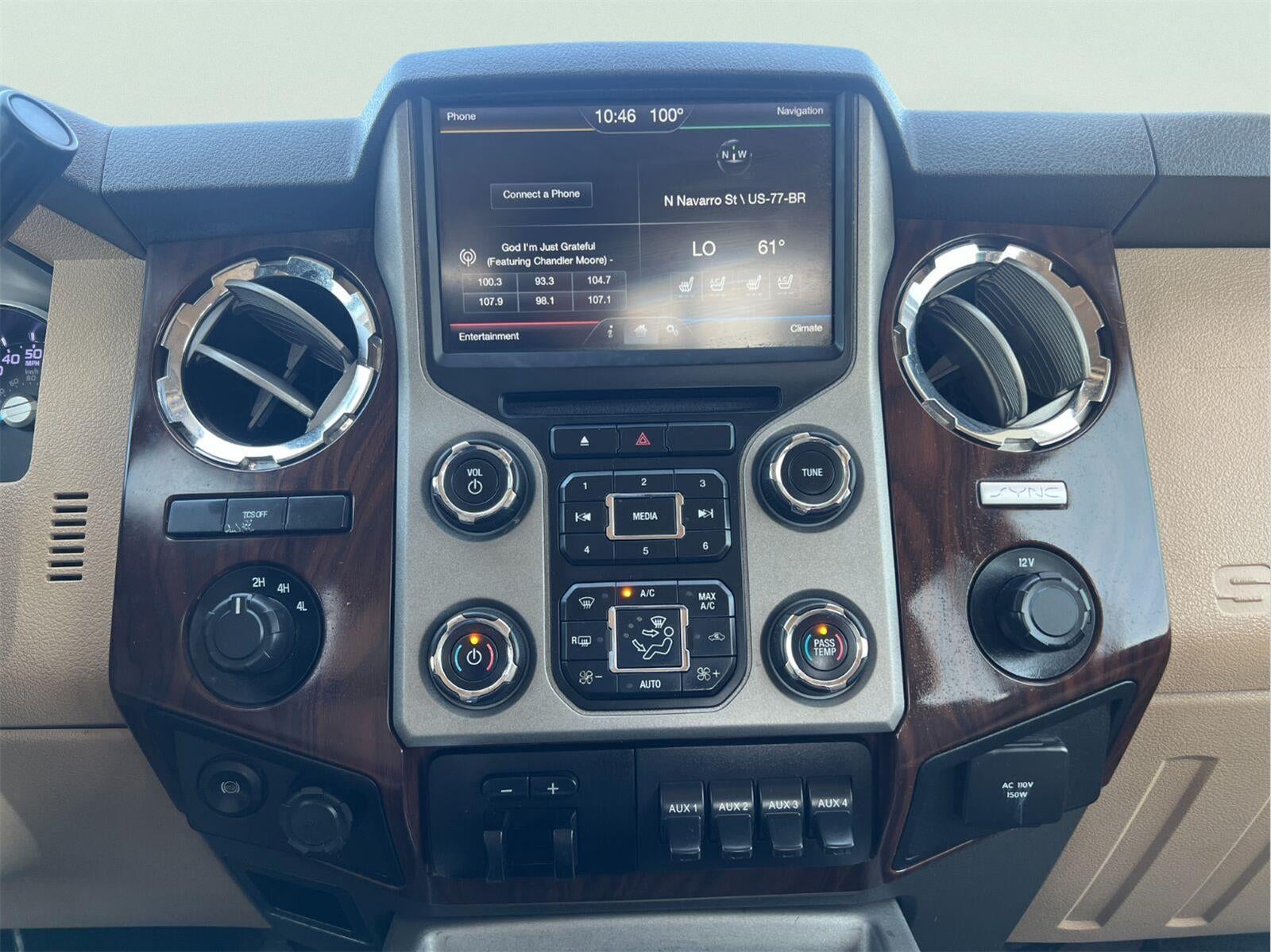 2015 Ford Super Duty F-350 DRW Lariat