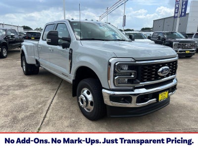 2026 Ford Super Duty F-350 DRW Lariat