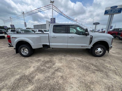 2026 Ford Super Duty F-350 DRW Lariat
