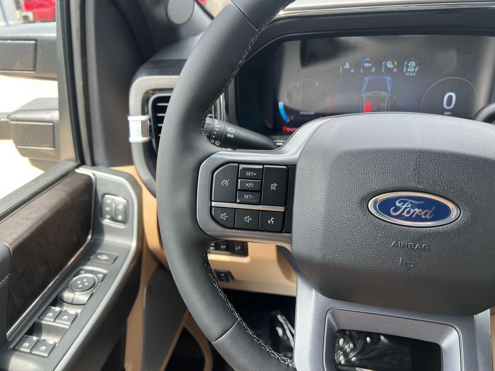 2026 Ford Super Duty F-350 DRW Lariat