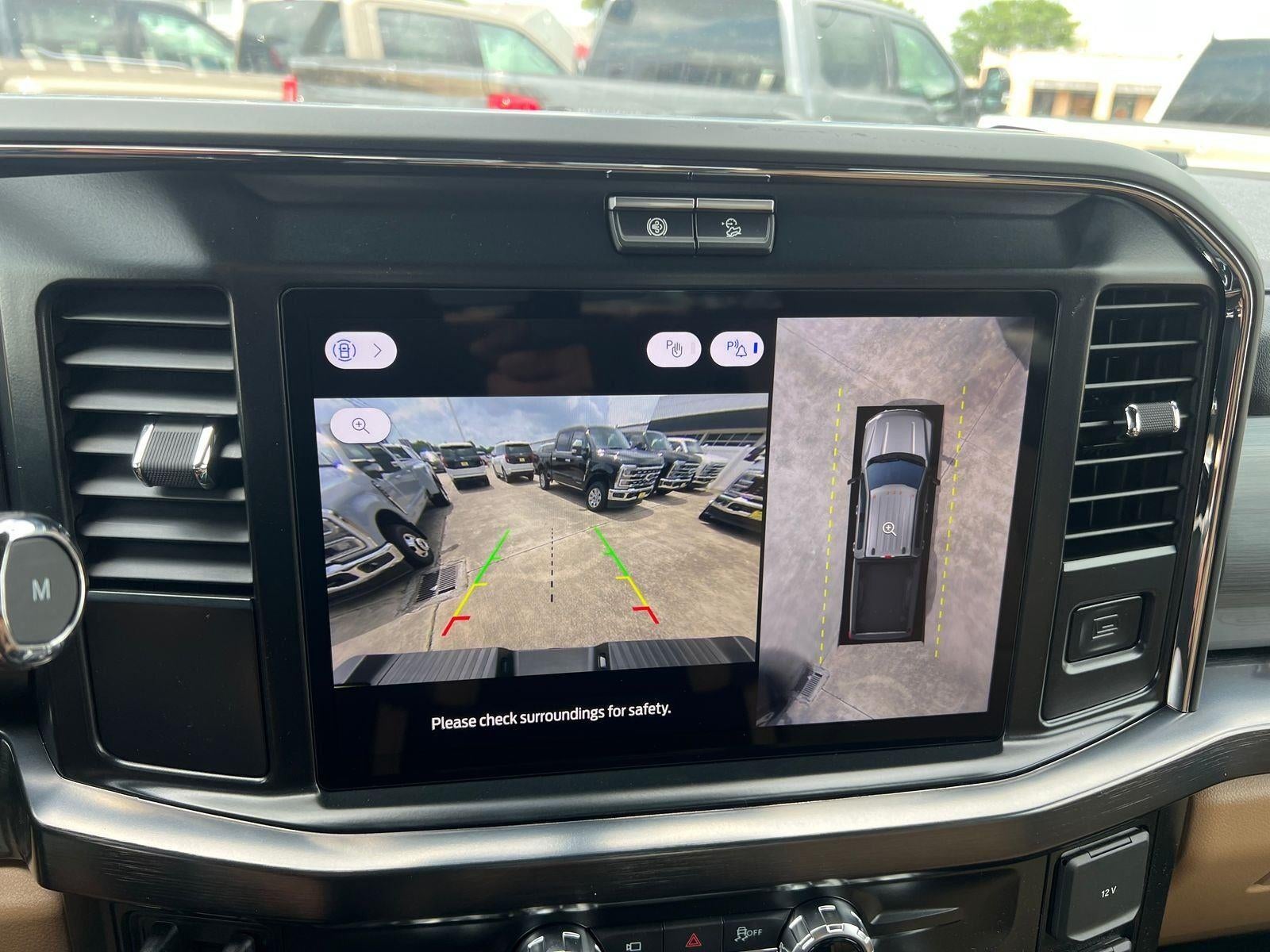 2026 Ford Super Duty F-350 DRW Lariat