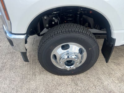 2026 Ford F-350SD Lariat DRW