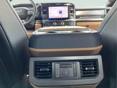 2026 Ford Super Duty F-350 DRW LARIAT