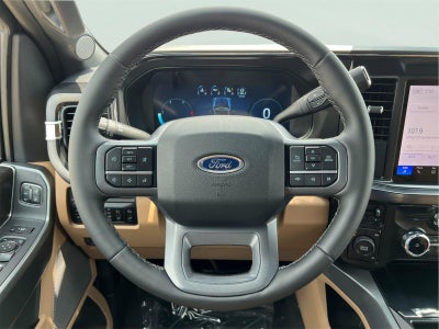 2026 Ford Super Duty F-350 DRW LARIAT