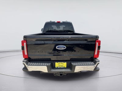 2026 Ford Super Duty F-350 DRW LARIAT