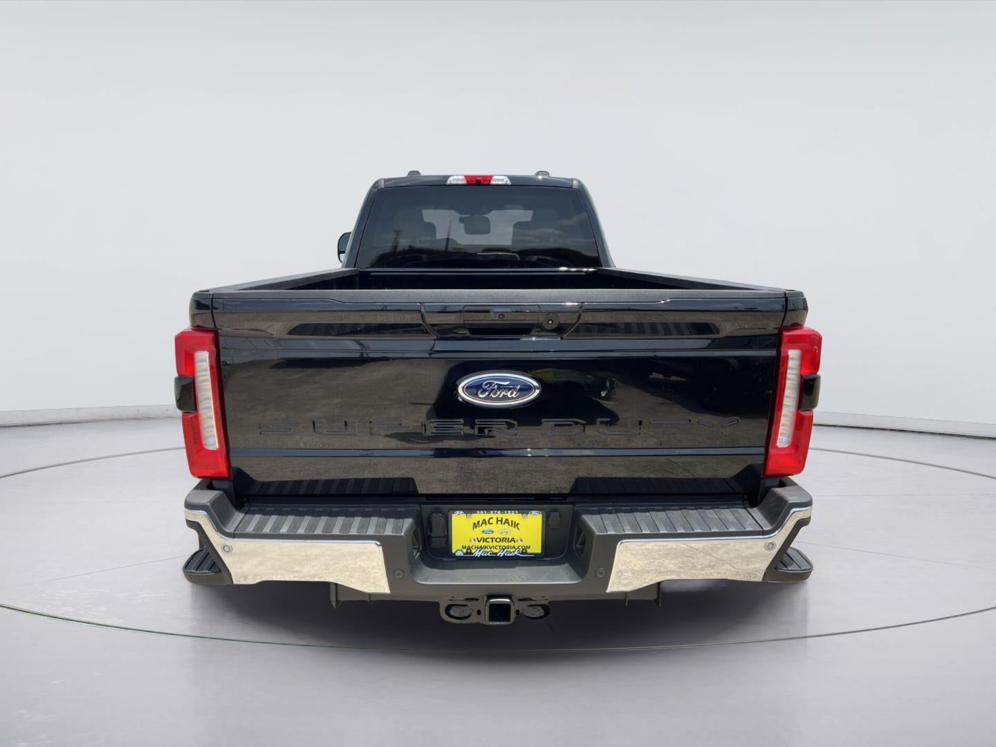 2026 Ford Super Duty F-350 DRW LARIAT