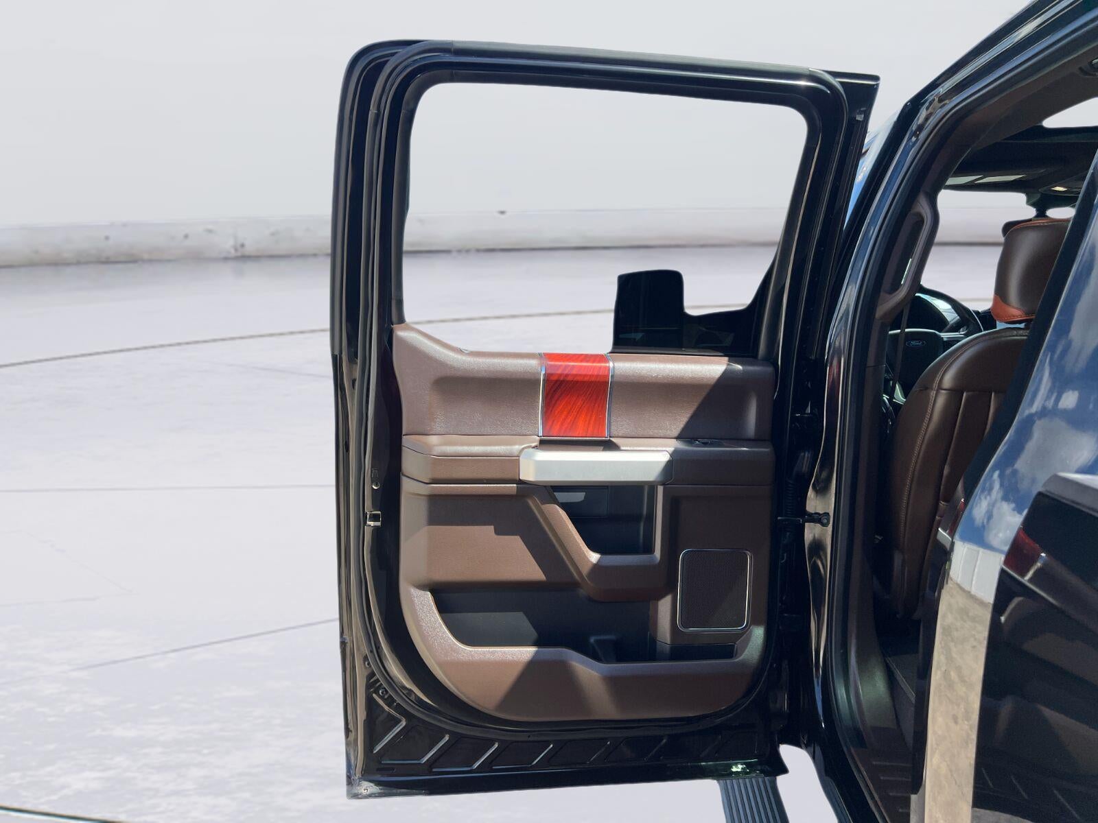 2022 Ford Super Duty F-350 DRW King Ranch
