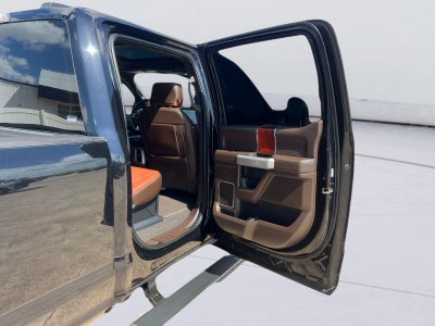 2022 Ford Super Duty F-350 DRW King Ranch