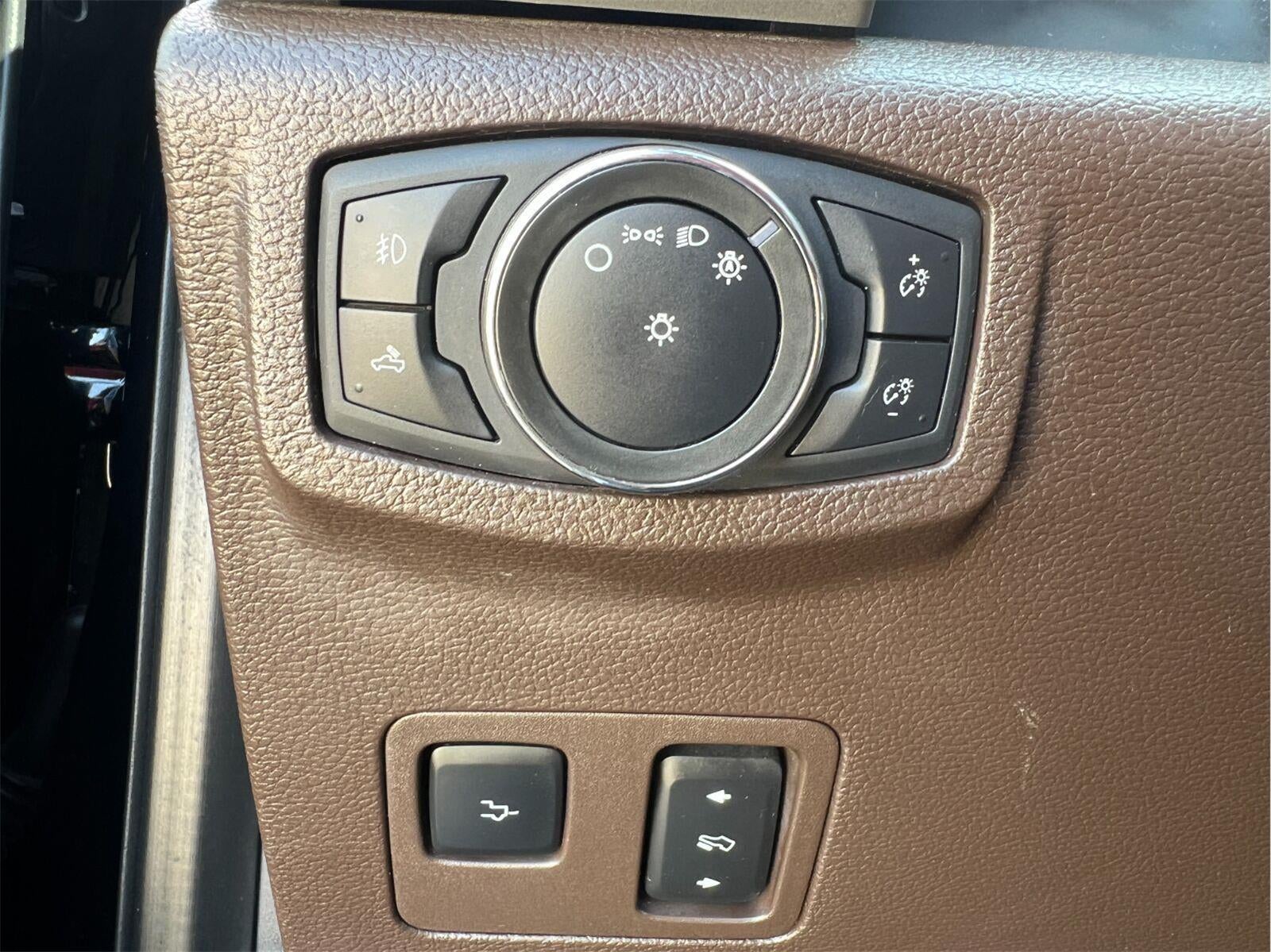 2022 Ford Super Duty F-350 DRW King Ranch