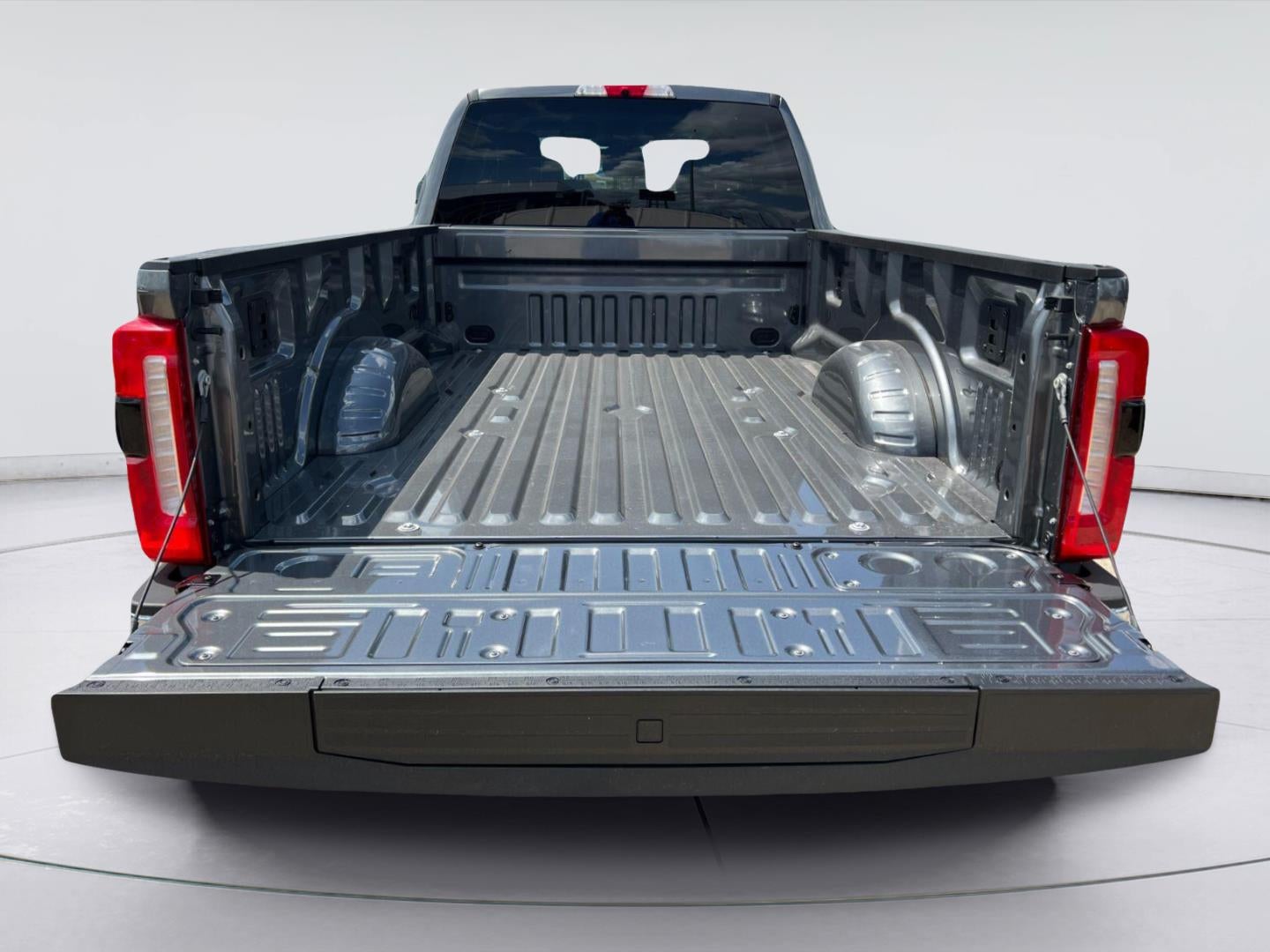 2026 Ford Super Duty F-350 Drw LARIAT